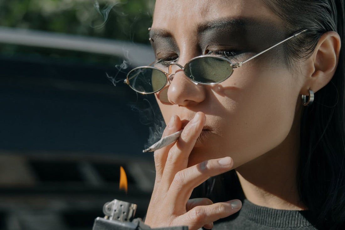 Nicotine Pouches vs. Cigarettes