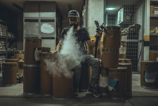Nicotine Pouches vs. Vape Pens