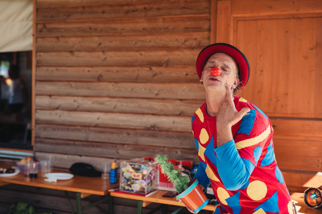 The Secret Behind Sharp Comedy: Why Comedians Use Nicotine for Mental Clarity